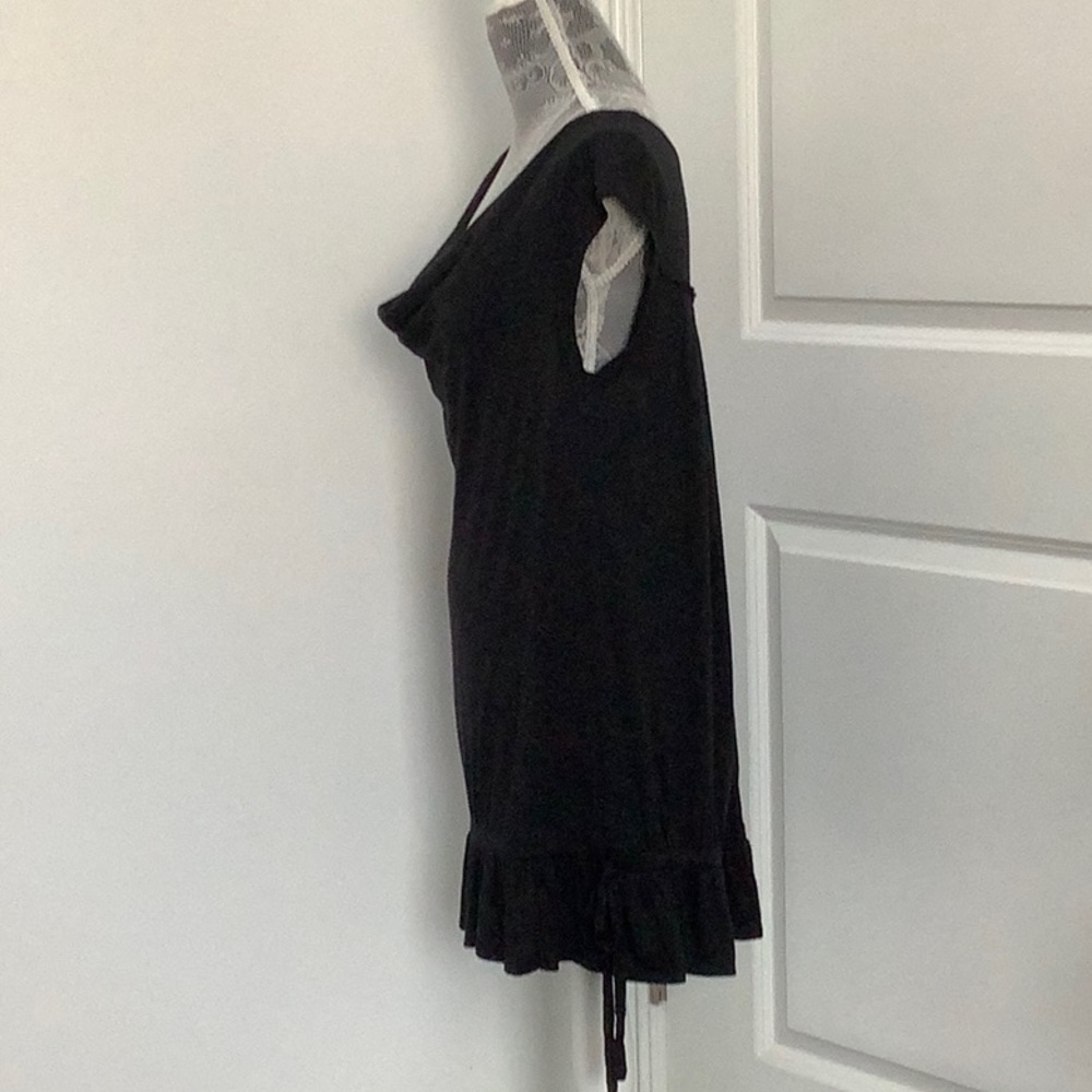Nine West Black Ruched Ruffled Tunic, Size M - Picture 10 of 11